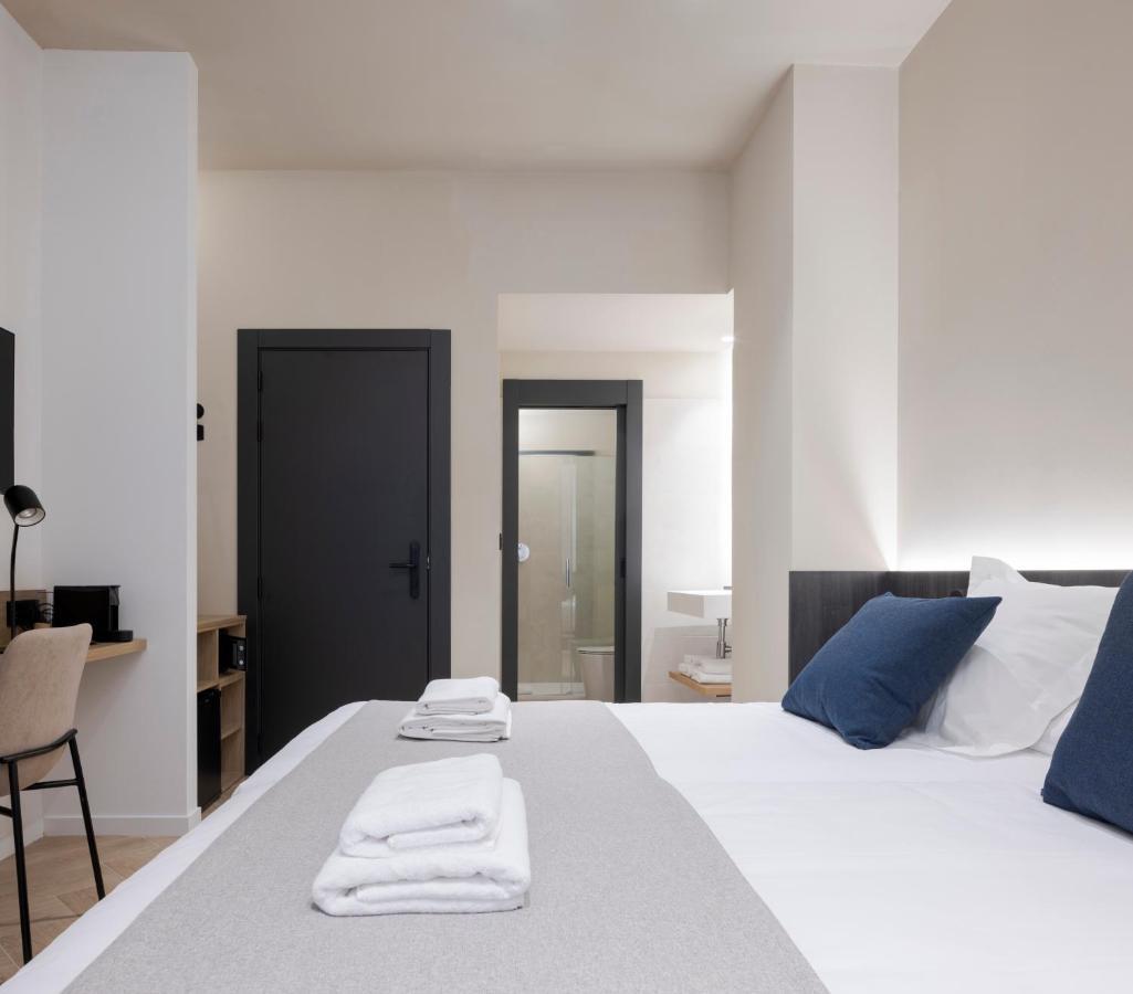 Blanq Ruzafa Hotel Valencia Luaran gambar